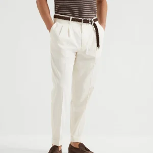 Double pleated trousers