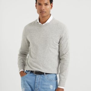 Cashmere sweater