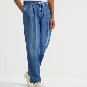 Trousers with drawstring