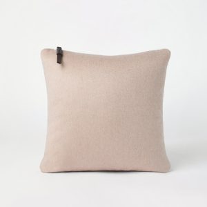 Cashmere beaver cushion