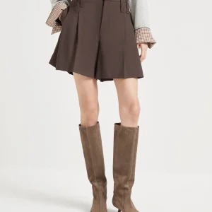 Formal shorts with monili
