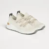 Knit runners