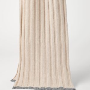 Cashmere scarf