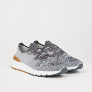 Knit runners