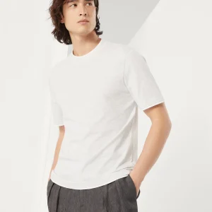 T-shirt with faux-layering