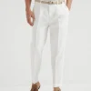 Leisure fit trousers with pleats