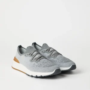 Knit runners