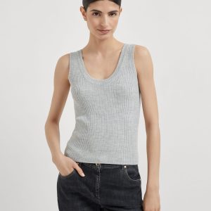 Knit top