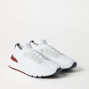 Knit runners